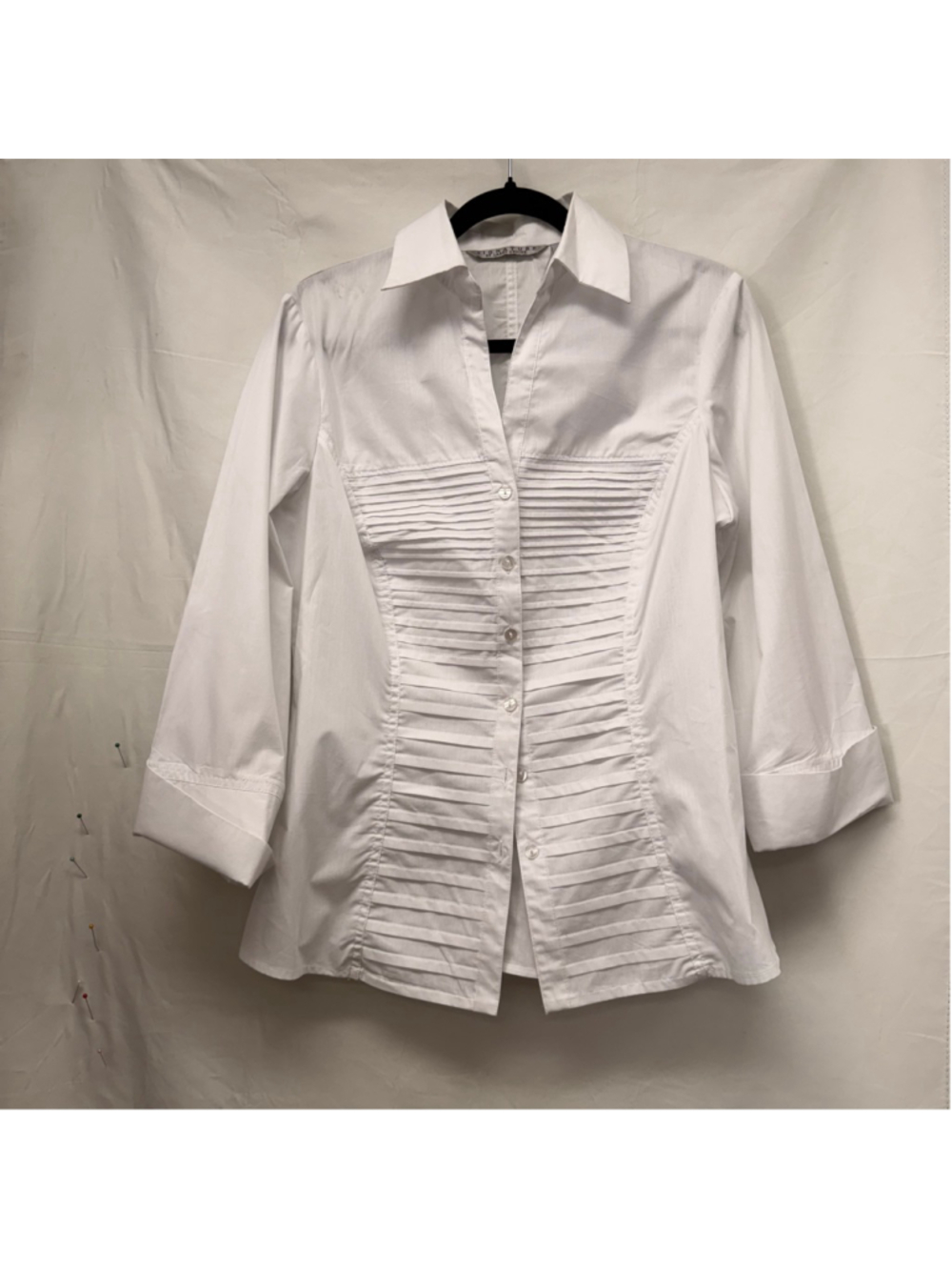 Women's Signature by Larry Levine White Button Down Shirt L